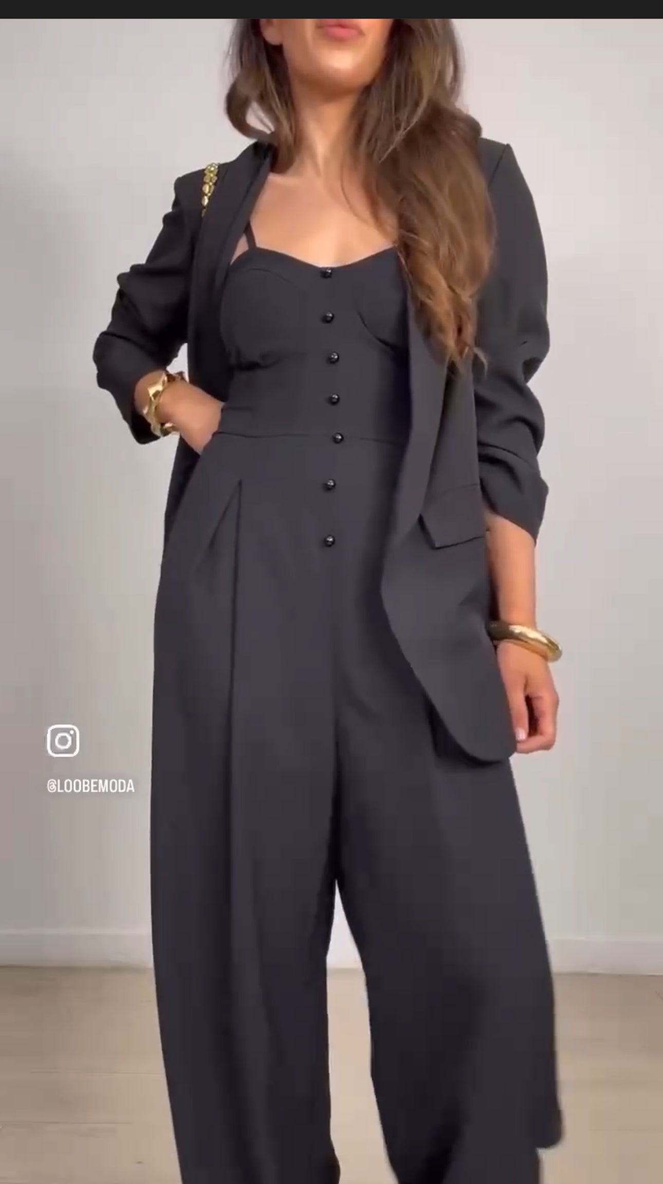 Tuta Sis
