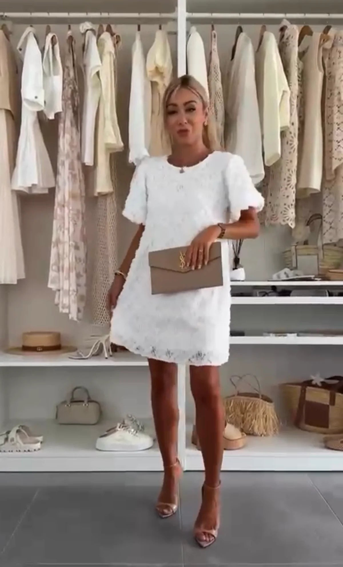 Dress Vale
