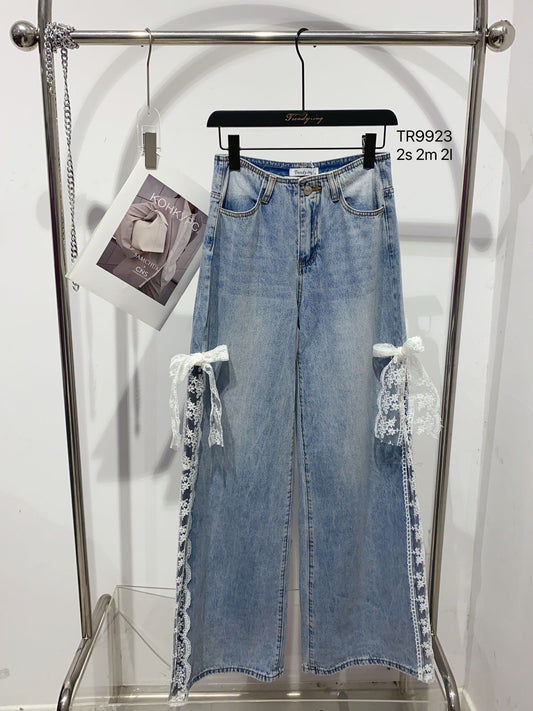 Jeans con pizzo